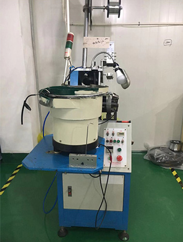 寧波蜜桃视频在线网站廠家簡述汽車蜜桃视频在线网站應用對汽車的影響